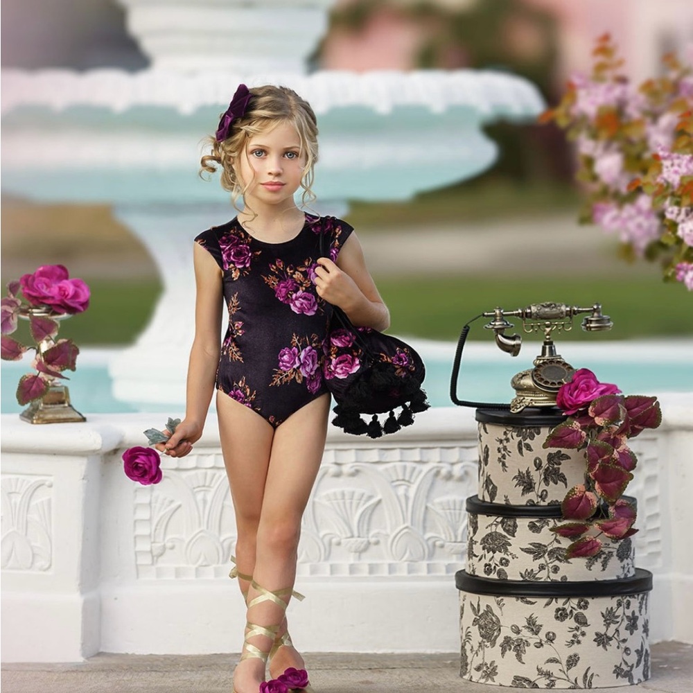 Dollcake size 3 leotard
Brand new with tags